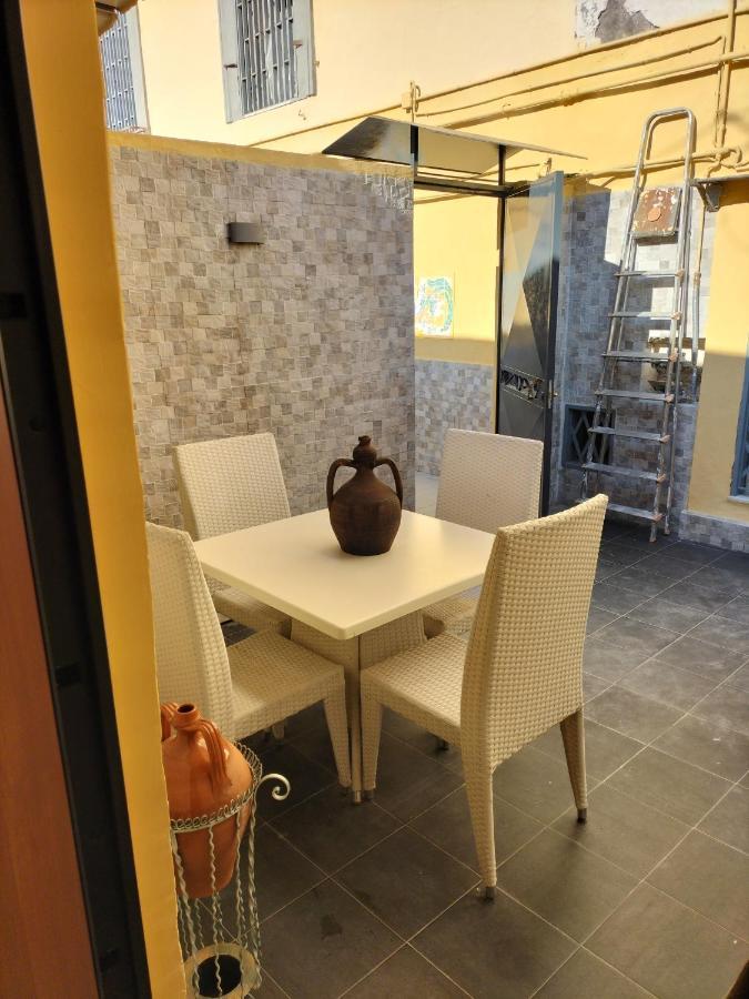 Dimora Di Don Kikkone Apartment Naples Luaran gambar